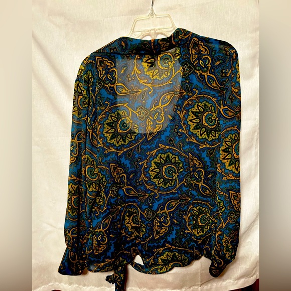 2 piece wrap around paisley blouse set. Teal, gold and black. - Picture 2 of 2